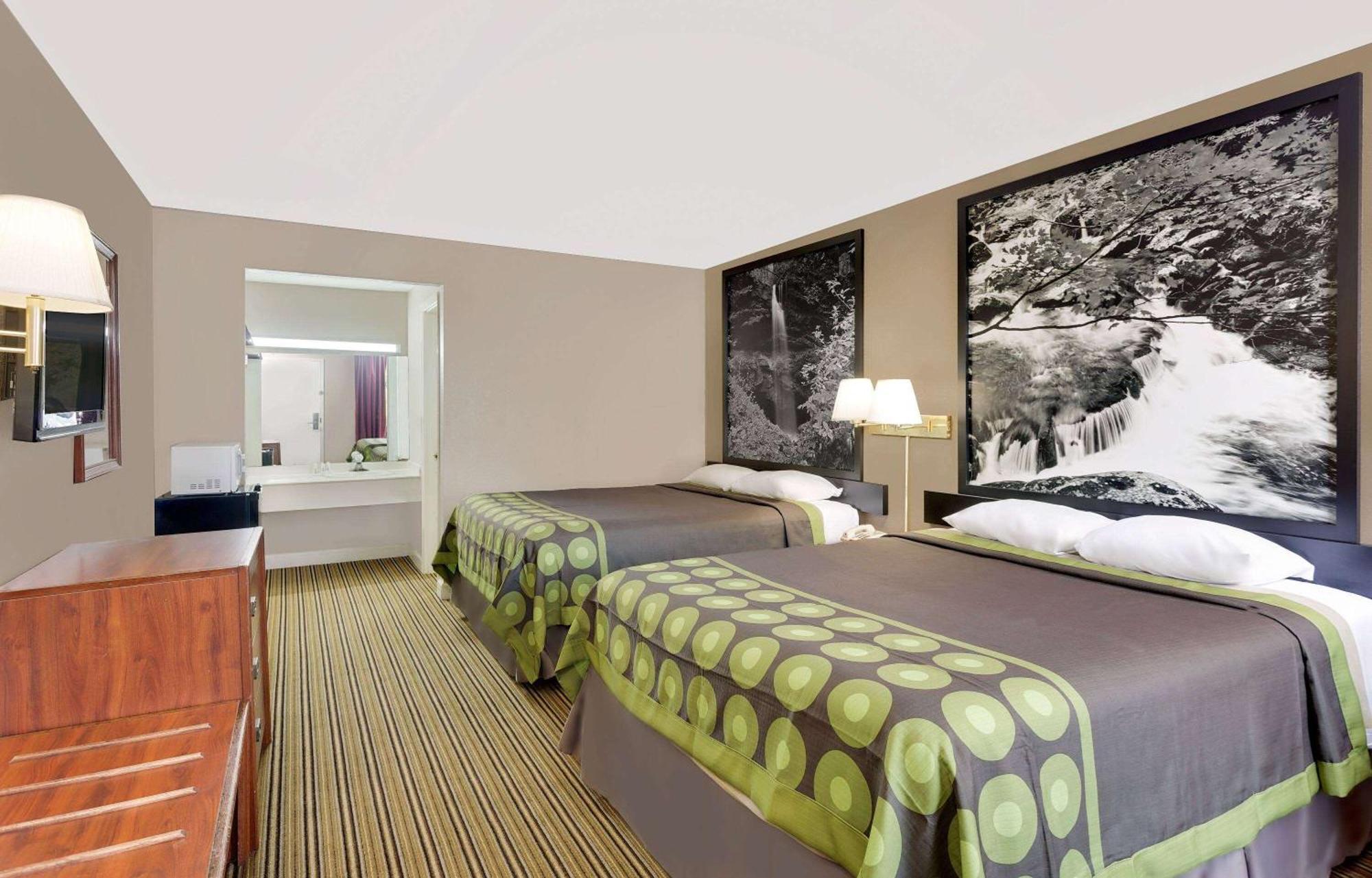 ซูเปอร์ 8 บาย วินด์แฮม เอเธนส์ Motel ภายนอก รูปภาพ